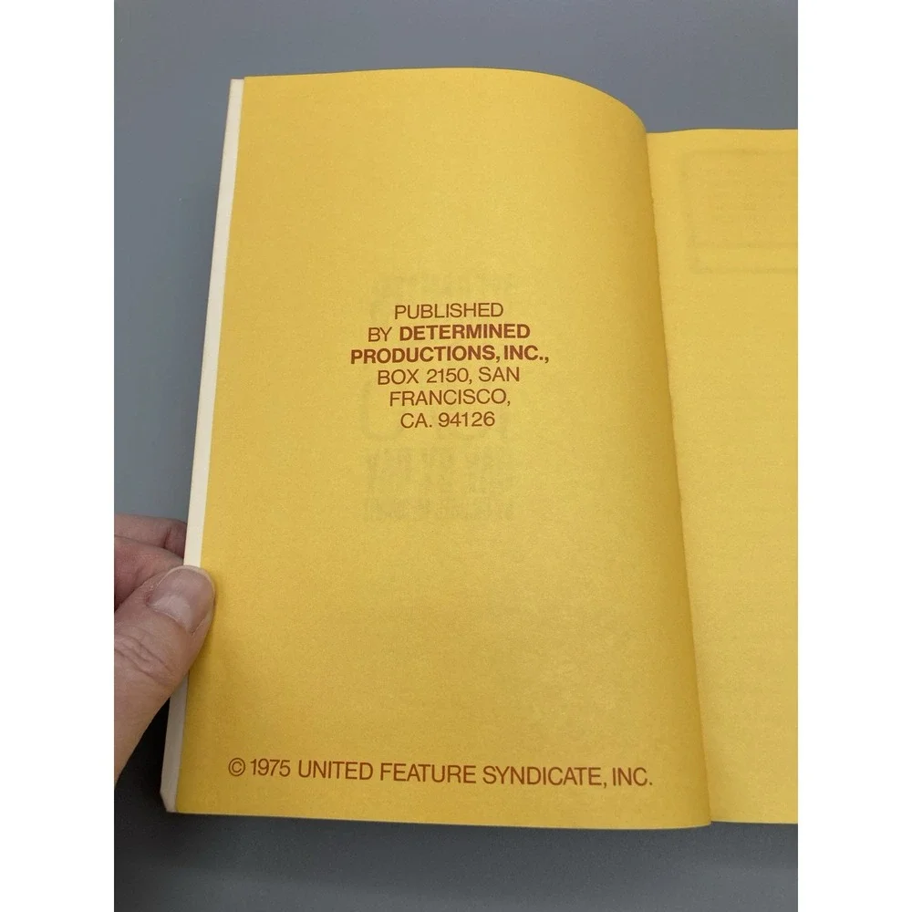 Vintage Snoopy date book Day By Day diary 1976 Determined Productions unused